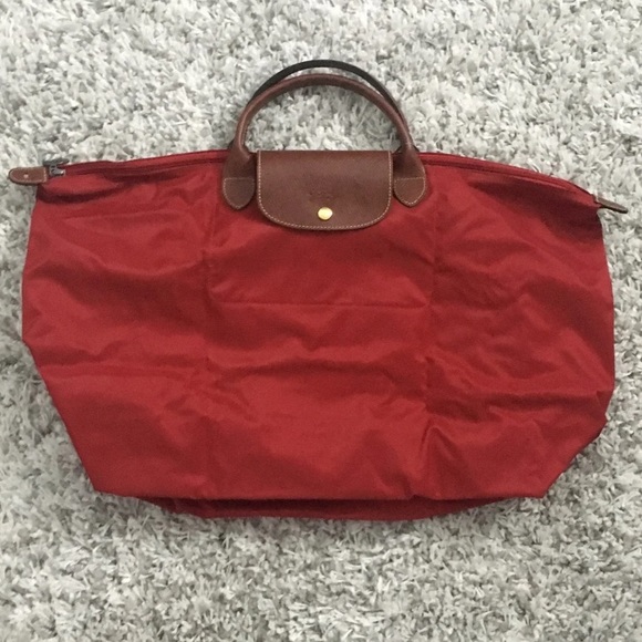 Longchamp Handbags - Longchamp- Le Pliage weekender travel tote bag